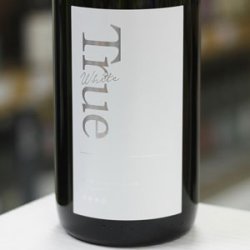 画像1: 寒菊 TrueWhite 純米大吟醸 雄町 無濾過生原酒 1.8L