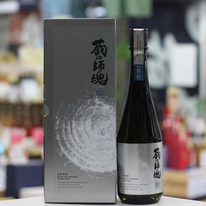 画像1: 25°蔵の師魂 翔(はばたき) 720ml